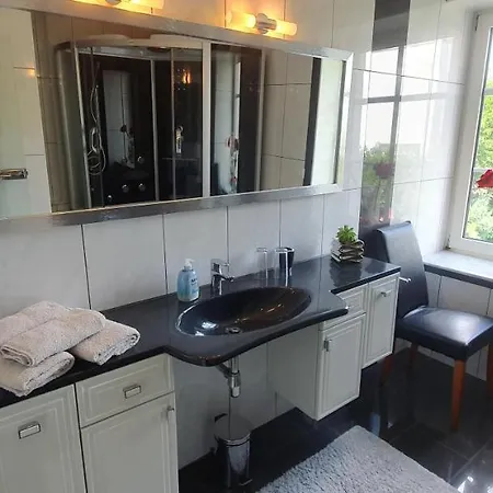 Gemuetliches Doppelzimmer *